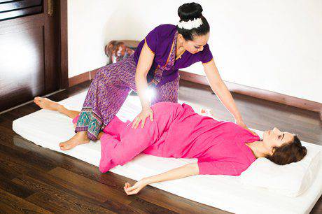 Традиционный тайский массаж в Омске. Сервис Ultra Подарки. Традиционный тайский массаж в Омске. Попробуйте настоящий тайский массаж в массажном салоне Омска. Сервис UltraPodarki.ru 8 800 505 95 30. Традиционный тайский массаж Омск, тайский массаж Омск цена, услуга массаж Омск, профессиональный массаж Омск, спа салон Омск, массажный салон Омск, тайский массаж Омск, традиционный тайский массаж, купить массаж Омск