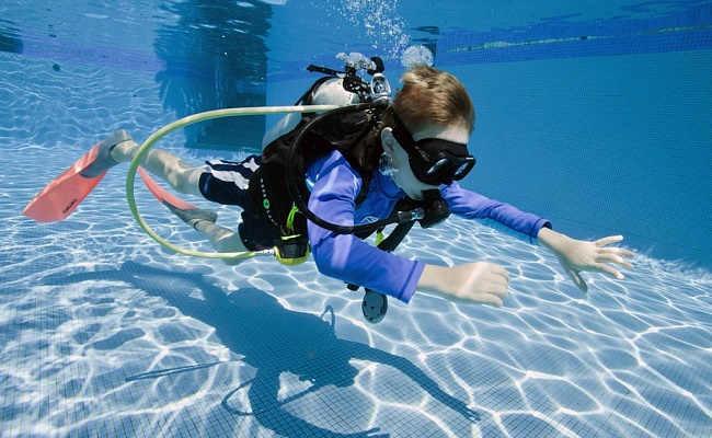 Дайвинг в Омске глубокое погружение с аквалангом. Ultra Подарки. Дайвинг. Купить дайвинг в Омске, обучение глубокому погружению, арендовать акваланг и подводное снаряжение. UltraPodarki.ru 8 800 505 95 30. дайвинг погружение Омск, подводное плавание Омск, дайвинг клуб Омск, подарочные сертификаты, глубокое погружение, погружение с аквалангом Омск, дайвинг центр Омск, купить дайвинг Омск