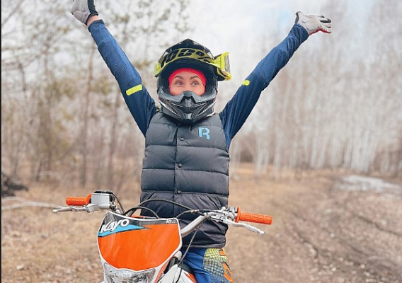 Катание на мотоцикле в Омске. ULTRA ПОДАРКИ. Купить катание на мотоцикле в Омске. Попробовав езду на мотоциклах, вы получите порцию адреналина и невероятные эмоции. Сервис: UltraPodarki.ru 8 800 505 95 30.. Катание на мотоцикле в Омске, прокат мотоциклов Омск, катание на мотоциклах, прокат мотоцикла, езда на мотоцикле Омск, езда на мотоцикле, мотопрогулка Омск, мотопрогулка, поездки на байке, личный мотоцикл, катание на мотоцикле, мотоциклетный шлем, увлечение поездками на мотоцикле, пристрастие к мотоциклам, сертификат на поездку на мотоцикле, прокатиться на мотоцикле, мото-транспорт, мото-треки, мото-поездки, езда на мотоцикле в Омске, катание на мотоцикле в Омске, мотоклуб в Омске
